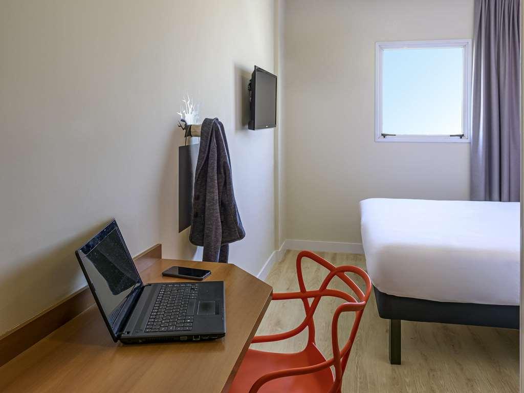 Hotel Dan Inn Sao Carlos By Nacional Inn Ruang foto