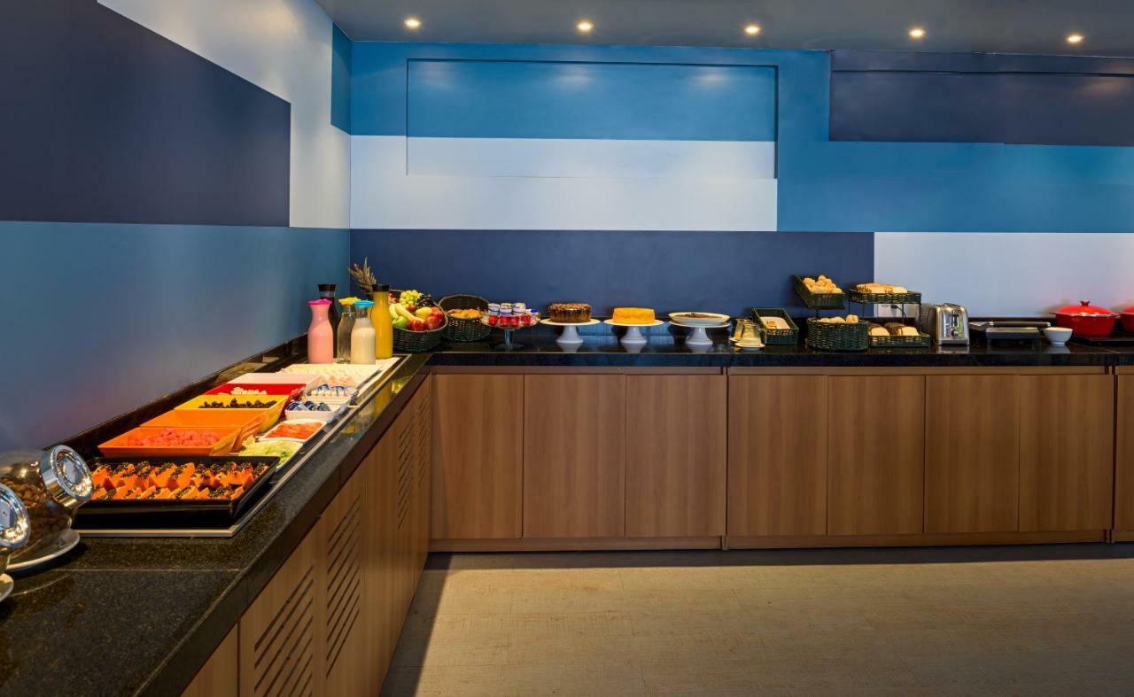 Hotel Dan Inn Sao Carlos By Nacional Inn Bagian luar foto